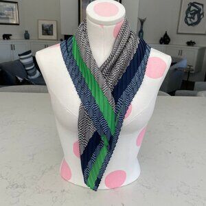 Crinkle Neck Scarf Accordian Style 27" x 27" Multi Color Sz OS - no tags
